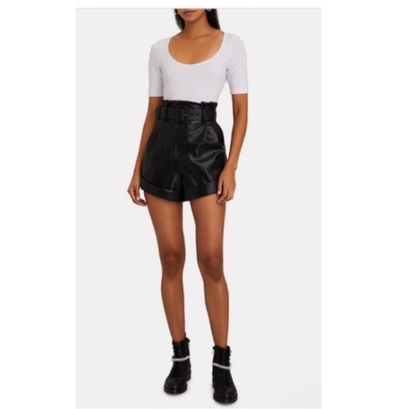 L’Agence Katie Scoop Neck Bodysuit in White. - Picture 1 of 6